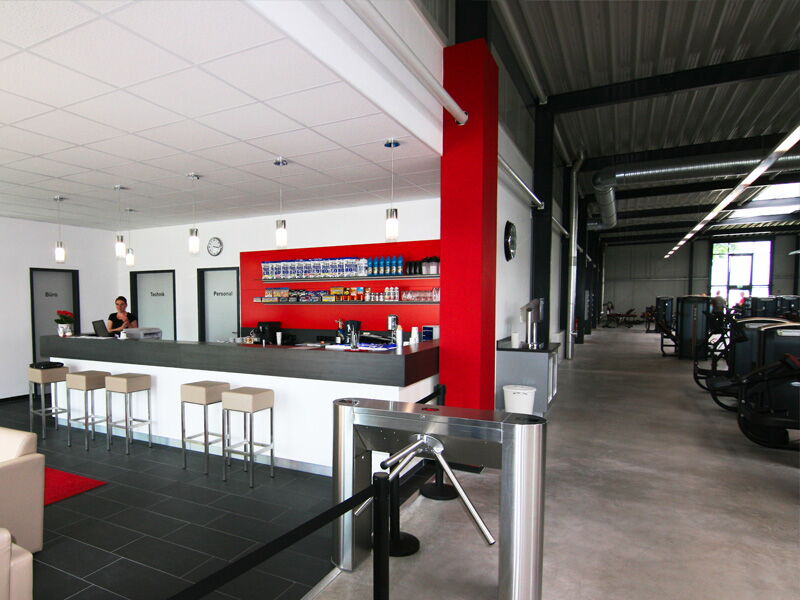 Hallenprofis - Gewerbebau - V8 fitness GmbH