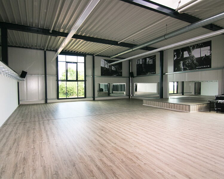 Hallenprofis - Gewerbebau - V8 fitness GmbH