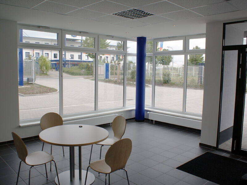 Hallenprofis - Gewerbebau - Bühring–Adam Wälzlager und Antriebstechnik GmbH