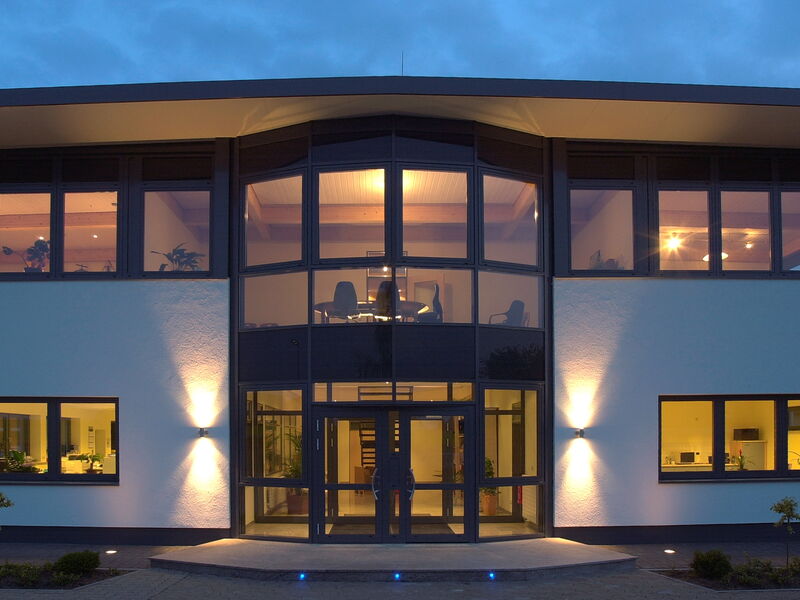 Hallenprofis - Gewerbebau - Harzer Kartonagenfabrik Fritz Nickel GmbH & Co. KG