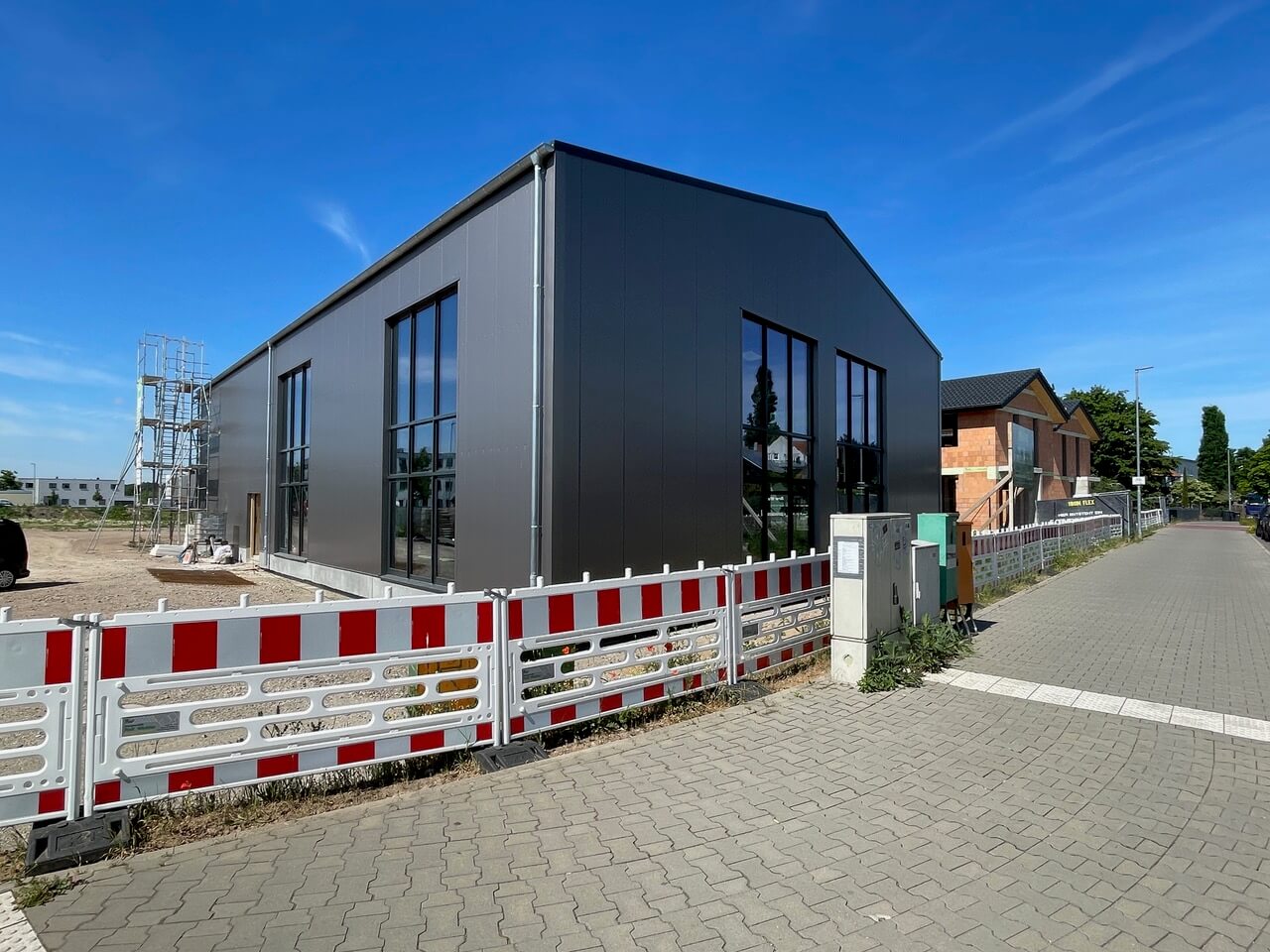 Außenansicht fertig gestellter Rohbau Vita Nova